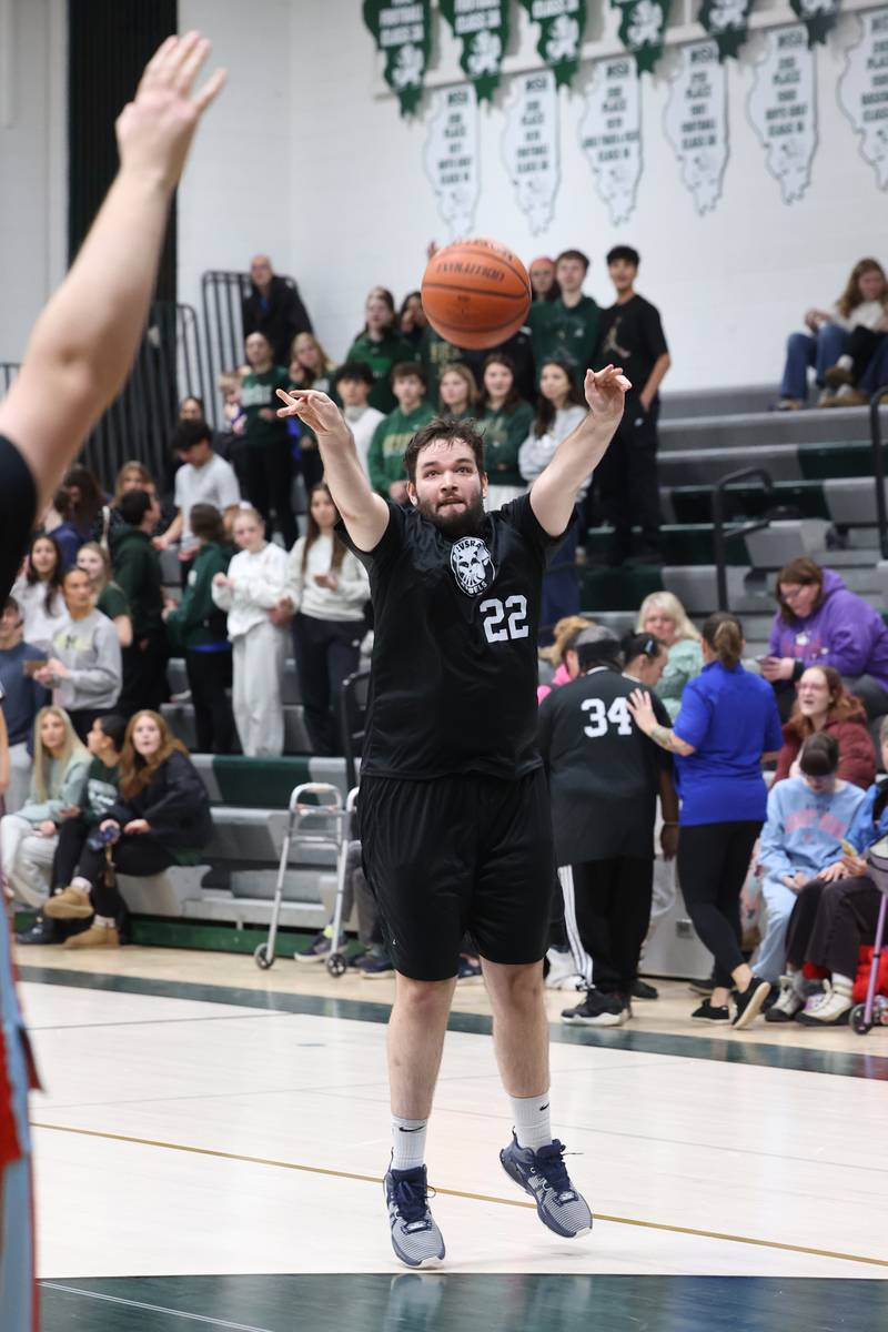 River Valley Special Rec player Adam Bush shoots a 3-pointer in their game against Lincolnway Special Recreation Association on Friday, Jan. 30, 2026.