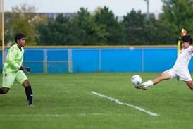 Boys soccer: Oswego East gets shutout win in crosstown battle