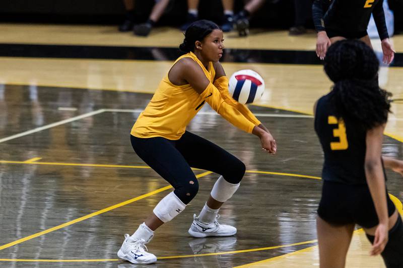Joliet West's Eden Eyassu makes a bump pass during a varsity volleyball home game against Lincoln-Way West on Sept. 15, 2025.