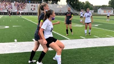 Girls soccer: Dixon scores first, but season ends after Freeport comeback