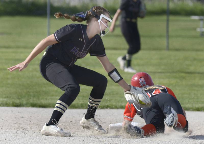Serena’s Jenna Setchell gets the glove down late as Gardner-South Wilmington’s Ella Mack gets into second base safely Friday at Serena.