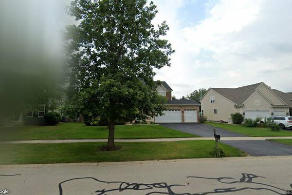 Single-family home sells in Plainfield for $525,000