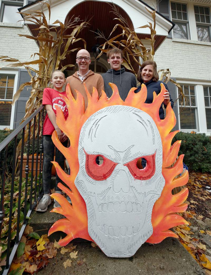House of Frankfurter How Glen Ellyn family gives hundreds of hots dogs