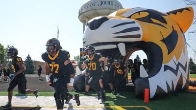 Week 5 Herald-News Football Notebook: Joliet West players stepping in, a first win, no stopping A.J. Zweeres