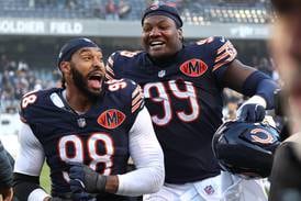 Photos: Bears run winning streak to four games with 31-28 win over Steelers