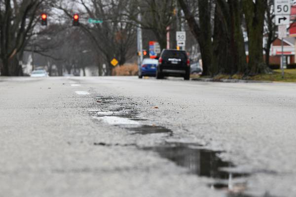 Kankakee bond sale clears 1st reading