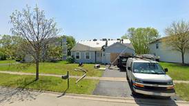 Single-family home sells in Plainfield for $320,000