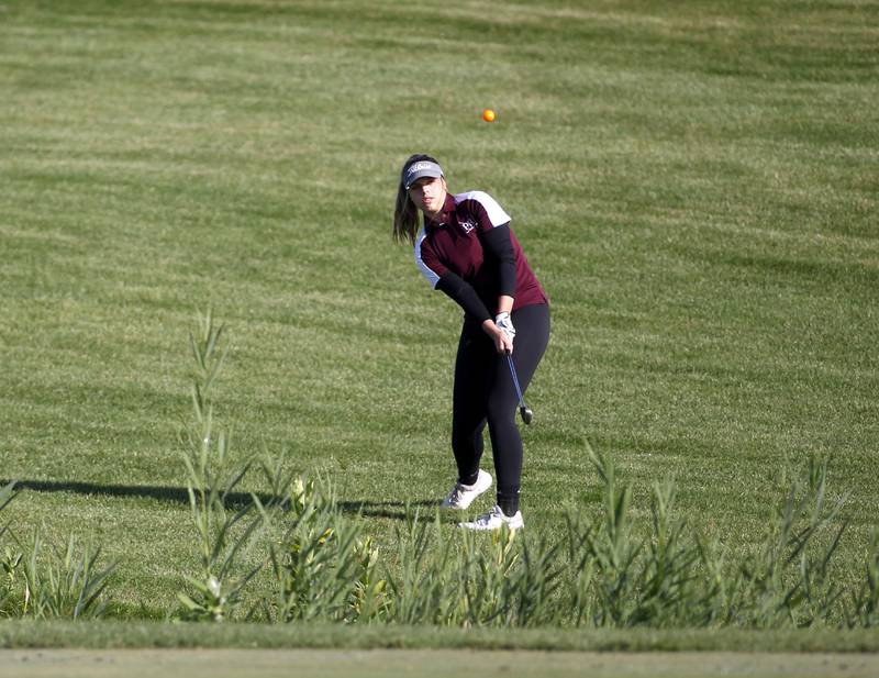 Prairie Ridge’s Abby Kay hits onto the green during the Class 2A South Elgin Regional at the Highlands of Elgin on Thursday, Sept. 29, 2022.