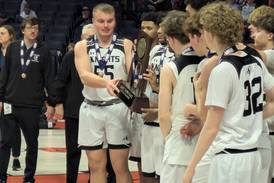 Marshawn Cocroft scores 18 as Kaneland takes third in Class 3A with 35-32 win over Leo