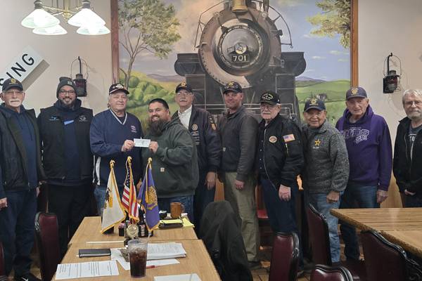 Rochelle American Legion donates to Rochelle Little League