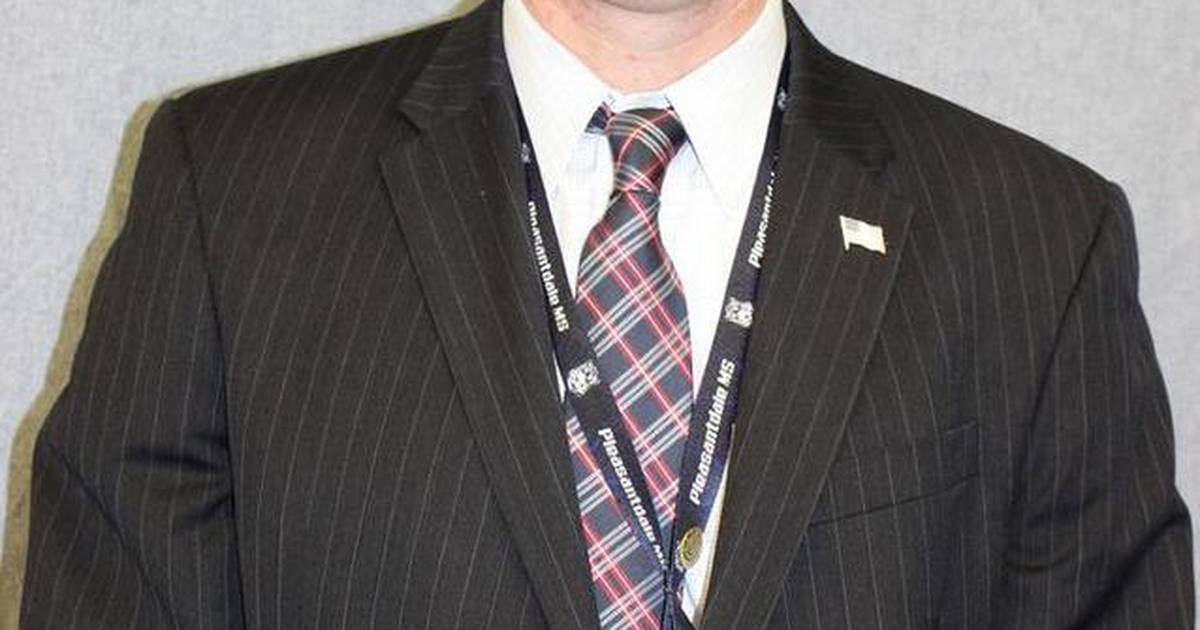 Pleasantdale District 107 board approves superintendent contract Shaw
