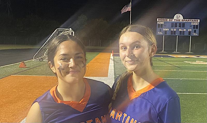 Romeoville's Elani Trejo (left) and Jenna Jarmus.