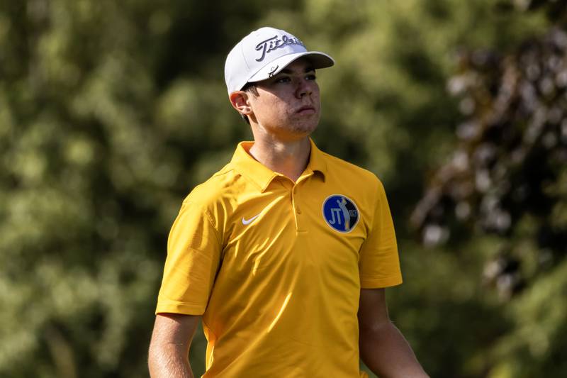 Joliet Central’s Leo Smith competes in the IHSA Boys’ Class 3A Regional at Green Garden in Frankfort on Oct. 1, 2025.
