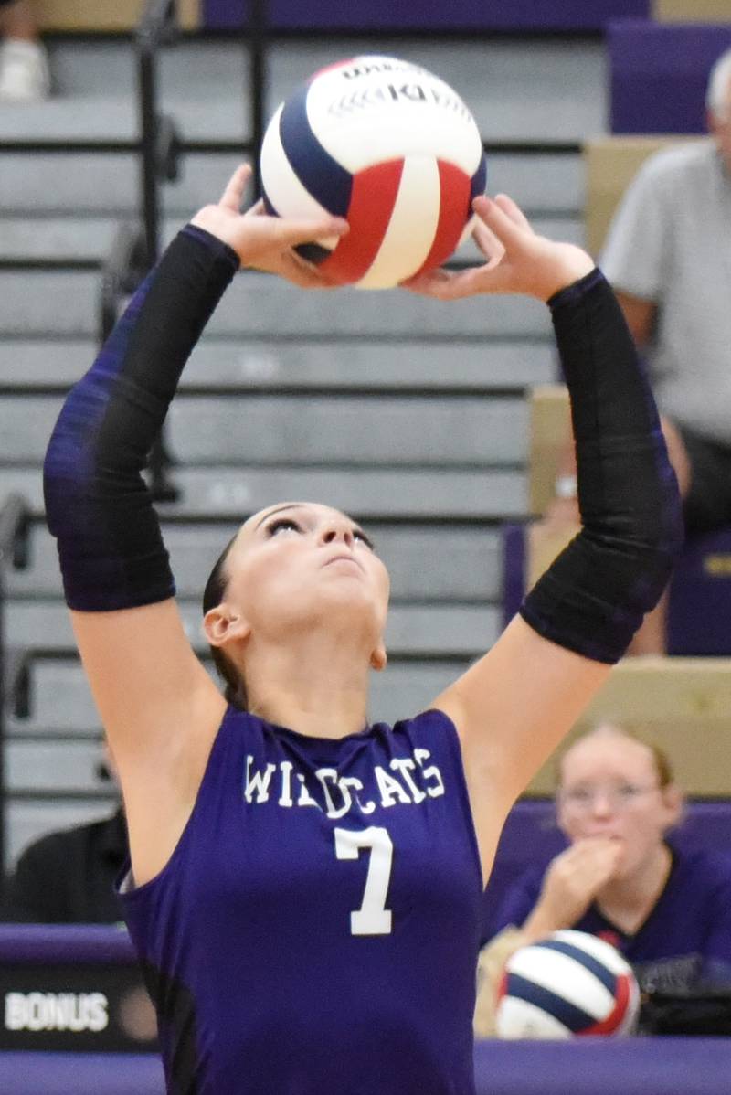 Wilmington's Ashlyn Warriner sets the ball during a home game against Coal City Thursday, Sept. 25, 2025.