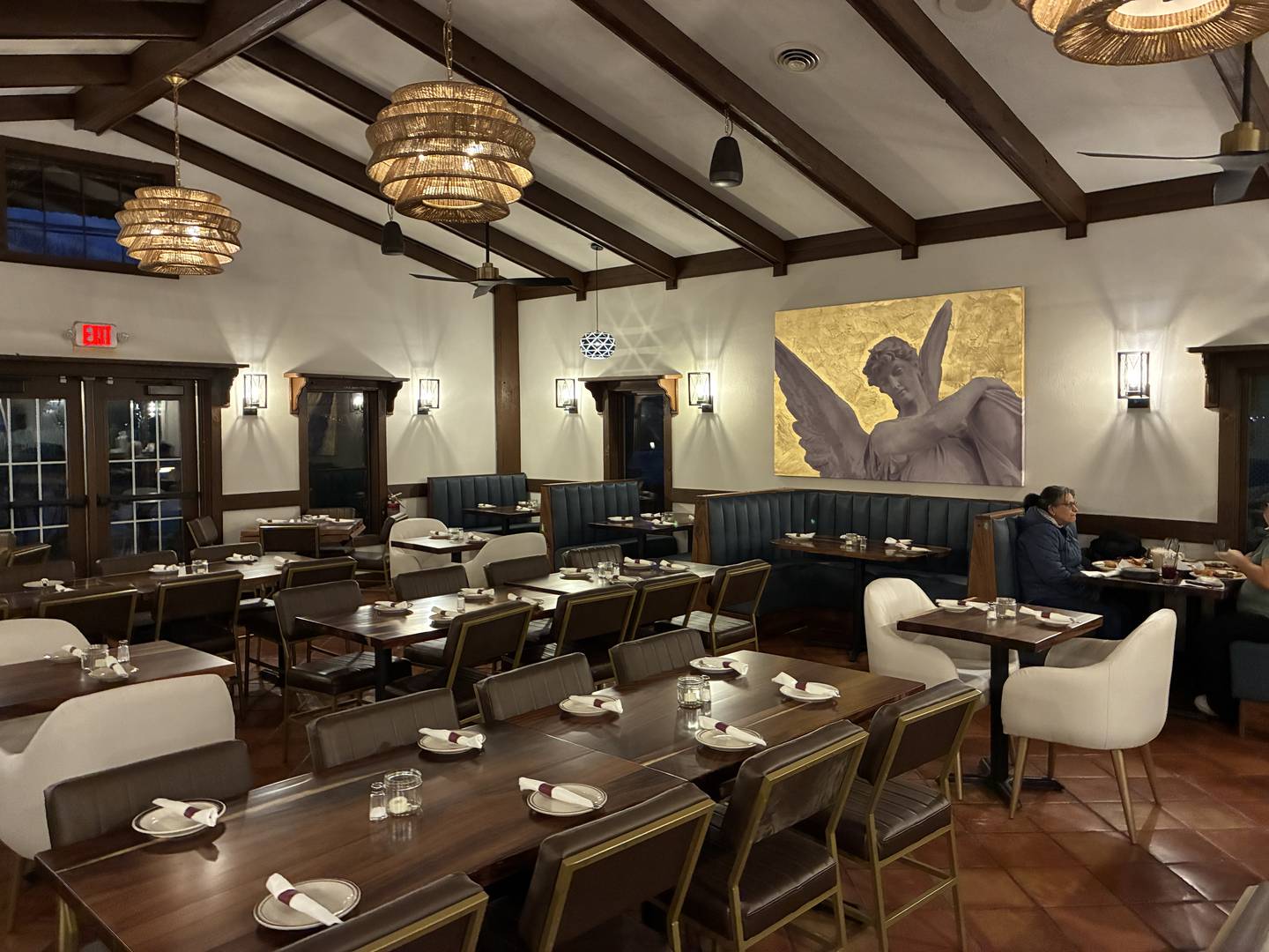 The dining room at  El Molino Mexican Restaurant on Tuesday, Dec. 23, 2025. The Mexican restaurant at 2112 Elgin Road, Carpentersville, recently reopened with new owners and an updated interior.