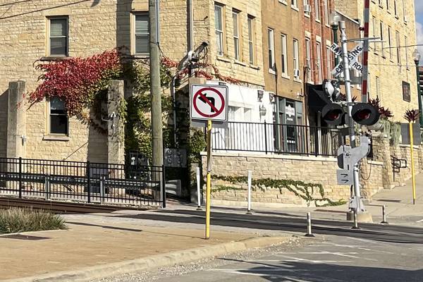 High winds lead to utility wires down, railroad gates stuck in Lockport