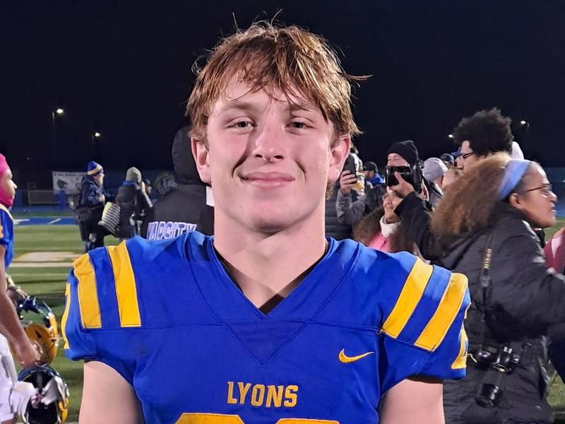 Lyons running back EJ Kuhlman