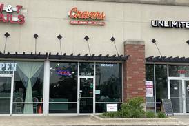 New Cravers in Lockport offers gyros, burgers, beef sandwiches and more 