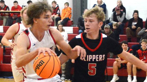 Photos: Amboy at LaMoille boys basketball 