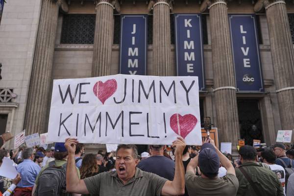 Late-night shows address Jimmy Kimmel suspension with humor and solidarity