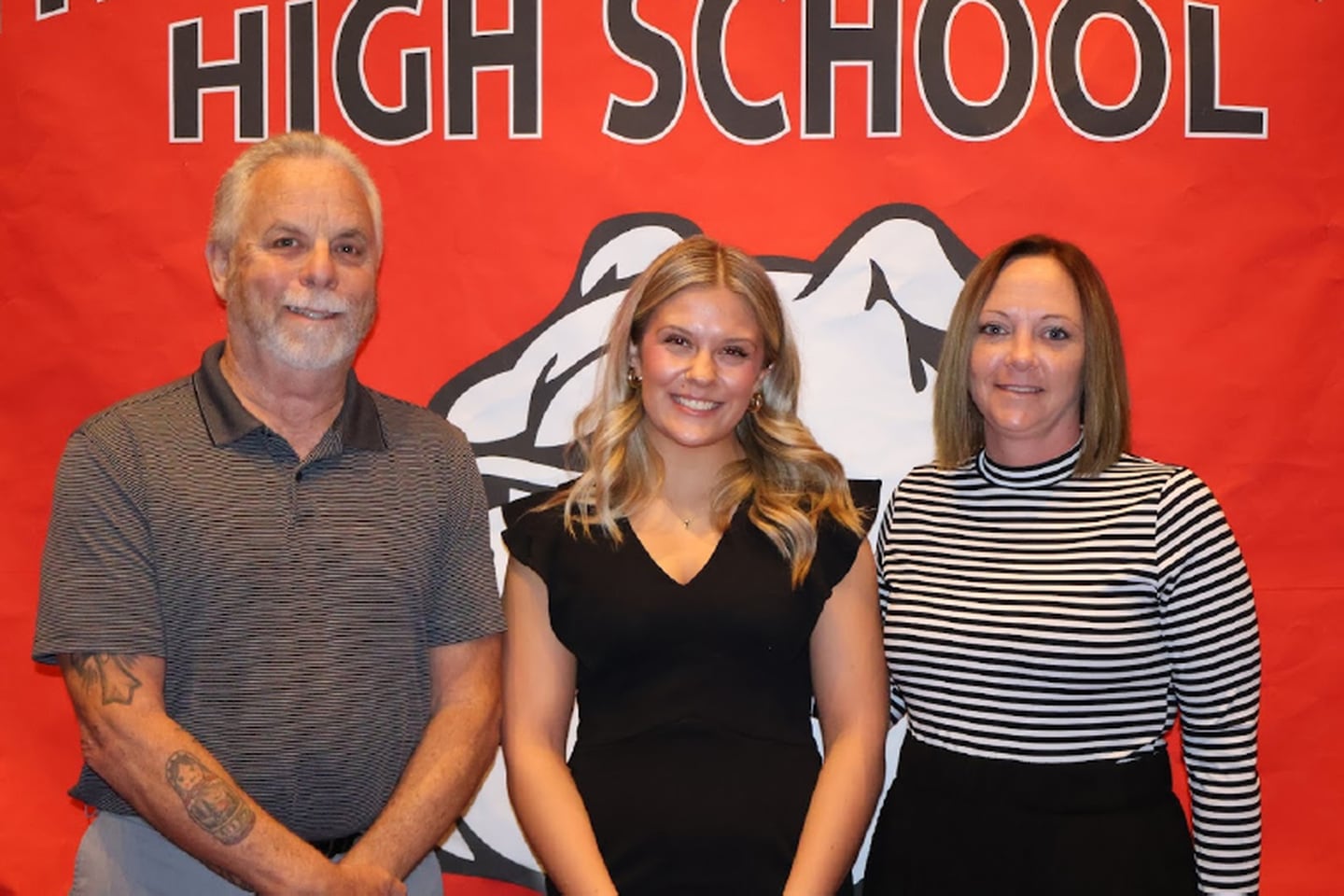 The Ben Newton Memorial Award presented by Chuck Newton and Ali Chismarick was awarded to Emma Devera.