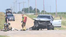Minor injuries reported in 3-vehicle Route 251 crash, south of Mendota