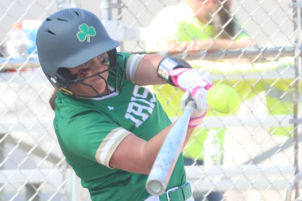 Seneca softball surges late, tops Marquette, clinches Tri-County title