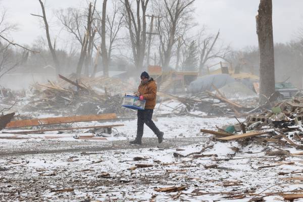 Aroma Twp. Sandbar Road tornado puts some on the move