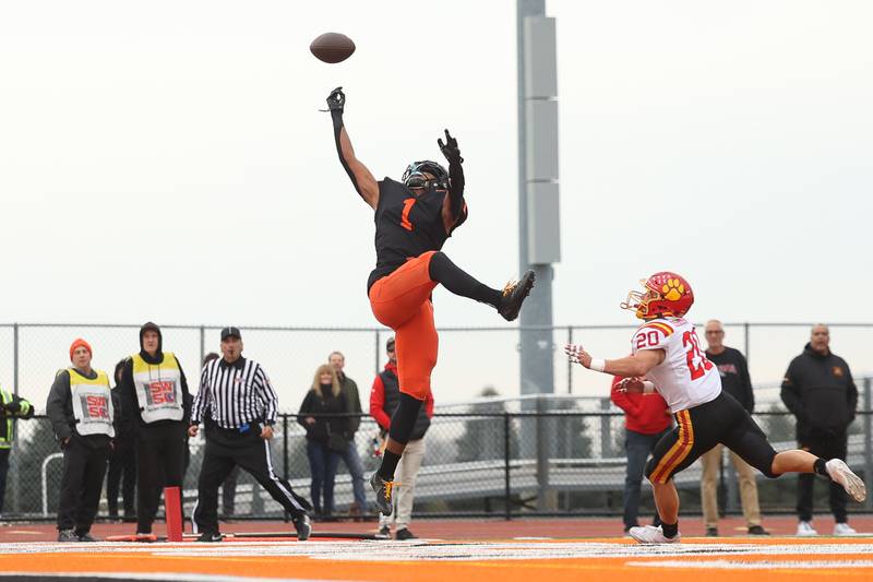 Lincoln-Way West’s DeAndre Coates nearly makes an acrobatic catch in the end zone against Batavia on Saturday, Nov. 9, 2024 in New Lenox.