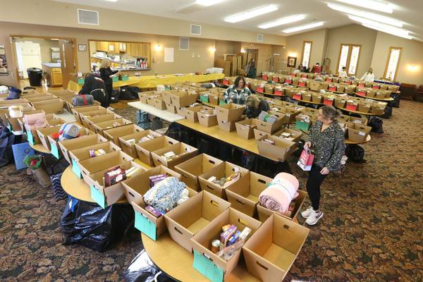 Putnam County Food Pantry accepting Christmas basket forms
