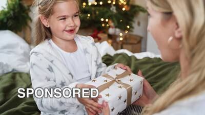 How to Handle Holiday Gifts From the Kids After a Divorce