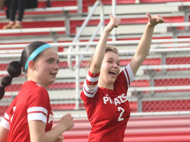 Chloe Carmona strikes 4 times, Ottawa powers past La Salle-Peru 6-0