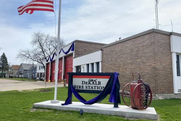 DeKalb firefighter dies: ‘Just crushing’