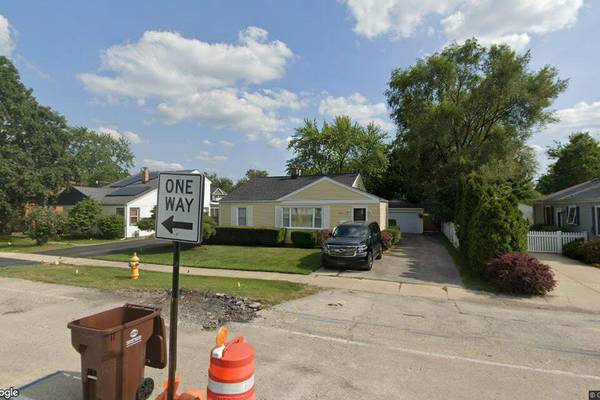 Single-family home sells for $260,000 in Tinley Park