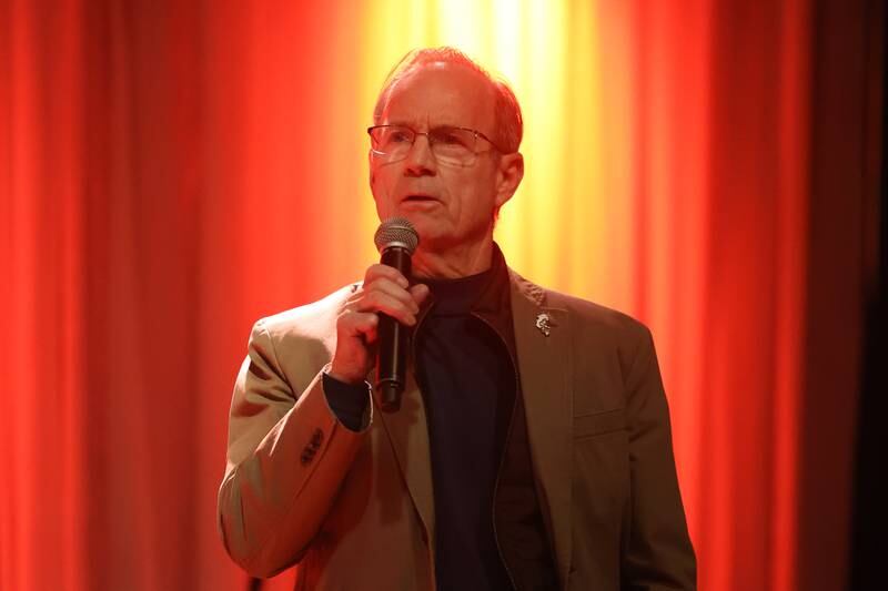 Don Tracy, Chairman for the Illinois Republican Party, speaks at the GOP rally at 115 Bourbon Street in Merrionette Park on Monday.