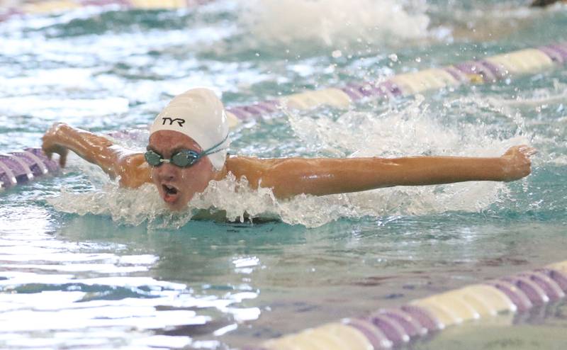 L-P co-op's Finley Jobst competes in the 50 yard freestyle during a swim meet on Wednesday, Sept. 24, 2025 at the Illinois Valley YMCS in Peru.