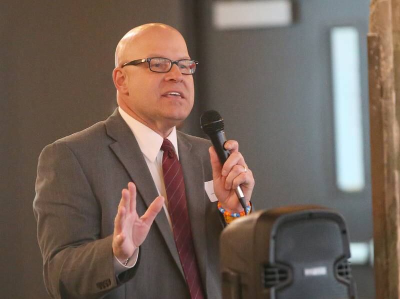 Illinois Valley Chamber of Commerce board president Dr. Steven Wrobleski speaks during the 40 Under Forty awards banquet on Thursday, March 21, 2024 at Westclox in Peru.
