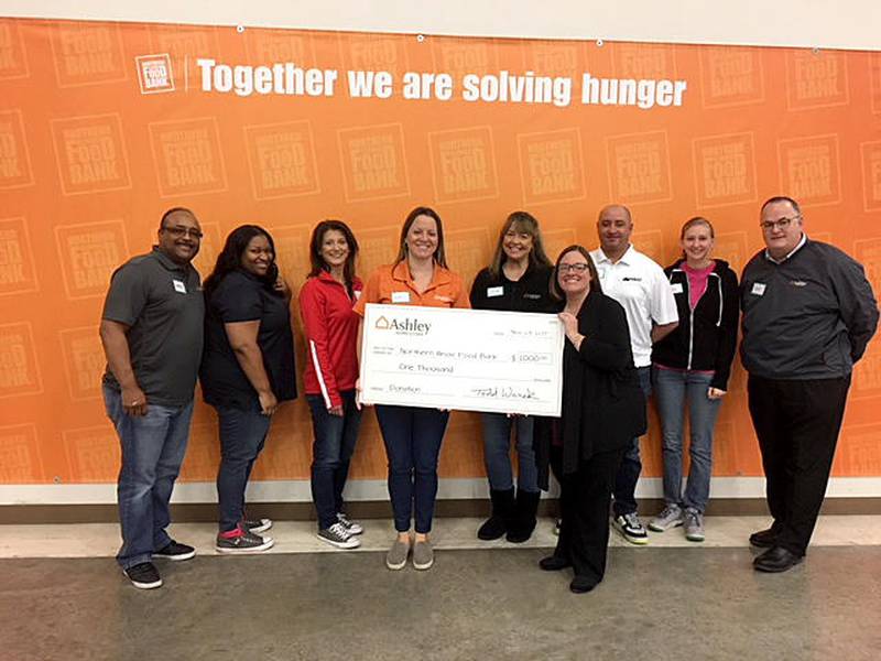 Ashley volunteers aid food bank in Geneva Shaw Local