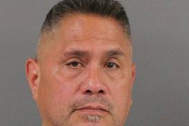 Judge: Rock Falls felony case alleging drug sales near Merrill School can move toward trial