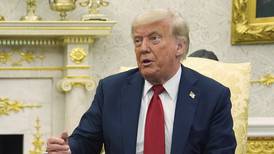 Trump threatens Russia with tariffs and boosts US weapons for Ukraine