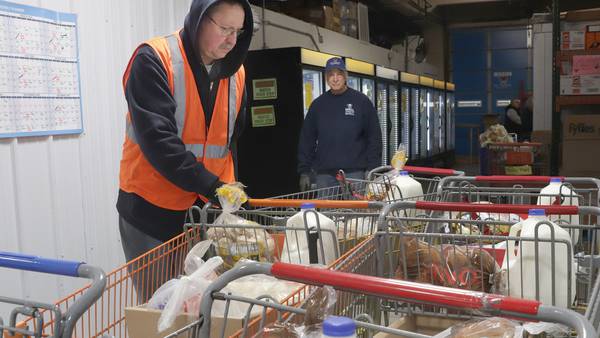 Photos: Hall Township Food Pantry offers Thanksgiving relief