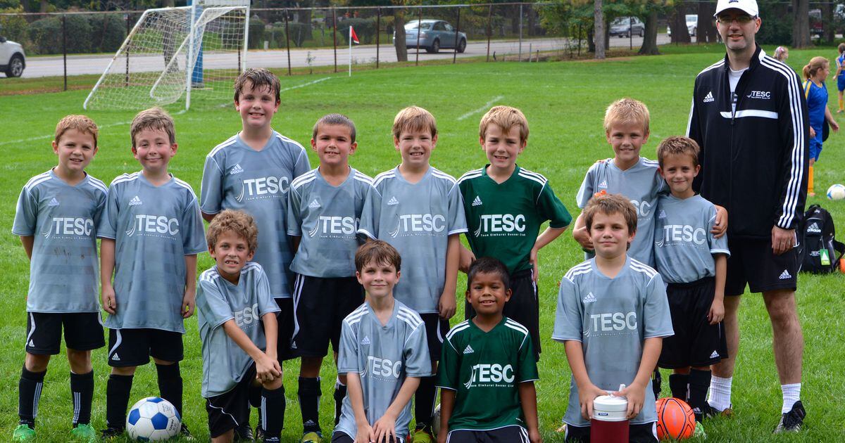 Team Elmhurst Soccer Club U9 Team Finishes Strong At Tournament Shaw Local