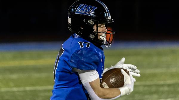2025 IHSA football playoff pairings: First-round information for Herald-News area teams