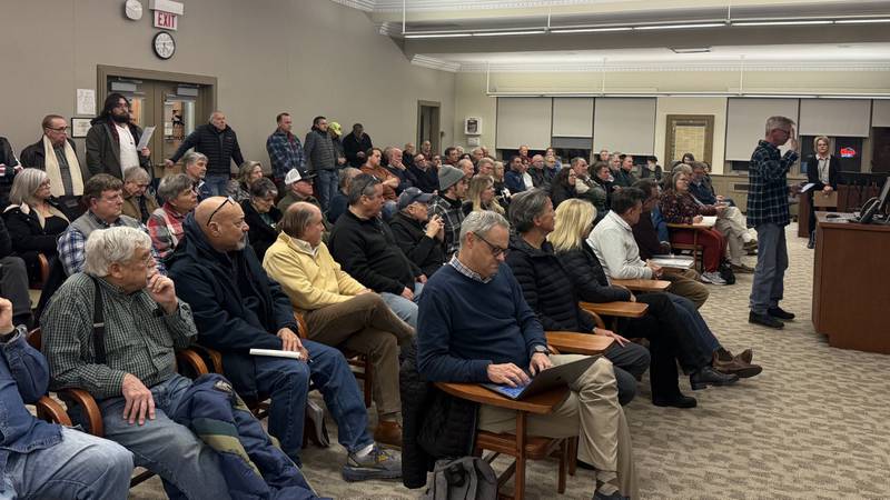 St. Charles residents filled City Hall during the Dam Task Force's sixth meeting on Thursday, Feb. 6, 2025.