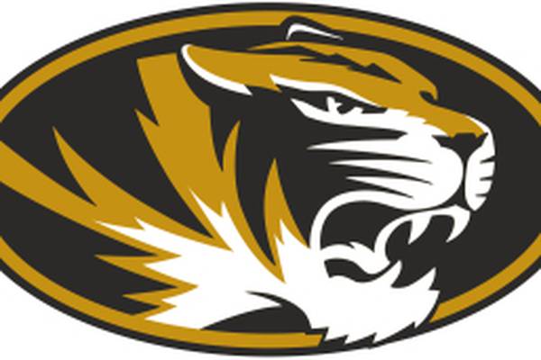 Luis Parra nets 7 goals for host Tigers at Herscher Shootout: Daily Journal weekend roundup