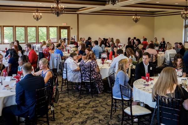 Chamber celebrates new Yorkville teachers with welcome breakfast 