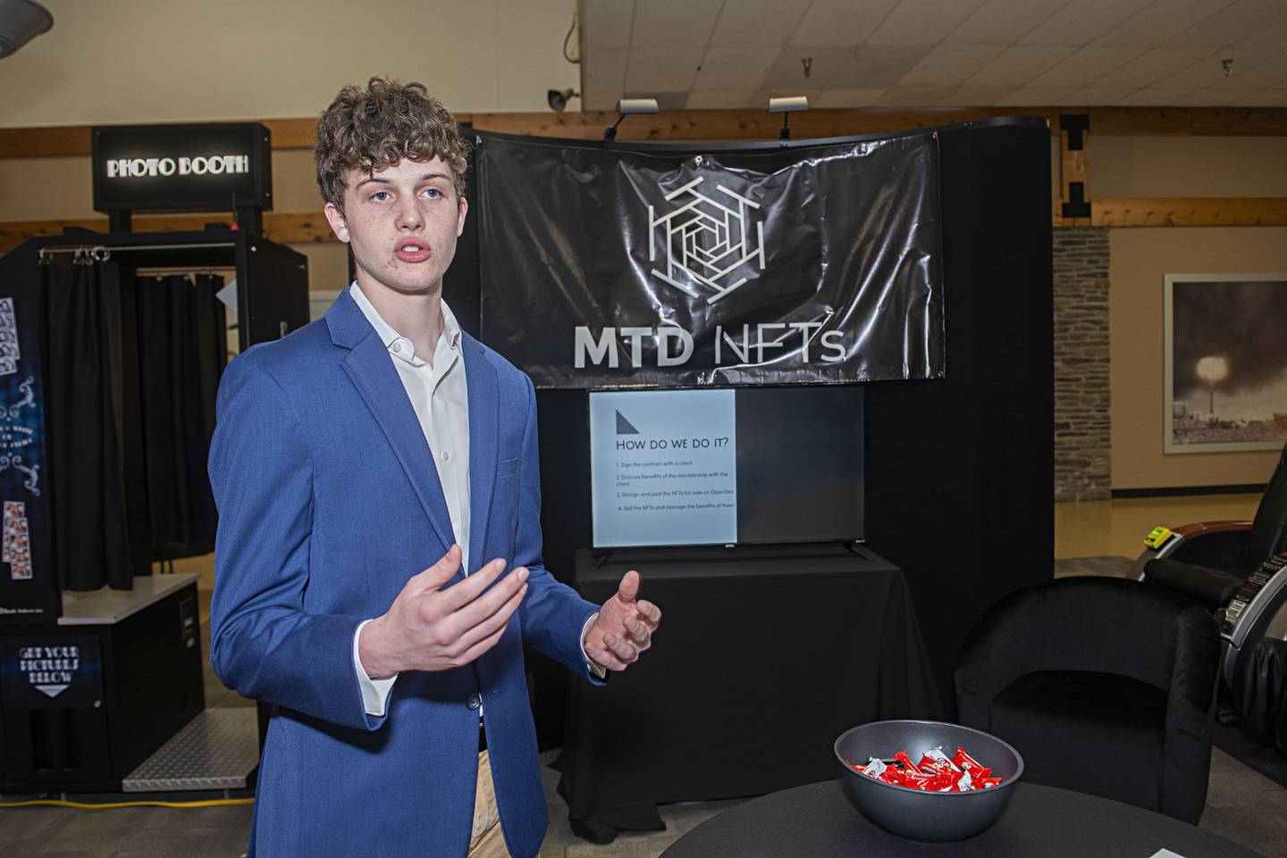 Newman High School junior and CEO class member and founder of MDT NFT’s Tate Downs, pitches his sell Thursday, April 28, 2022. Downs’ goal is to create an exclusive membership club for influencers and businesses. The technology makes membership trackable and traceable.