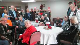 ALR, ABATE members deliver gift cards to Plano residents