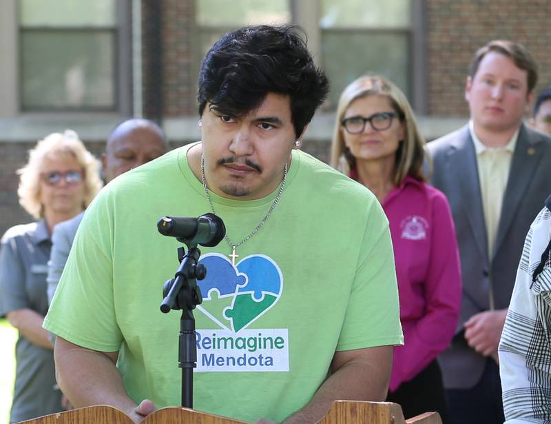 Raul Gonzalez, mendota resident speaks outside of Lincoln Elementary School on Thursday, May 30, 2024 in Mendota. Illinois Transportation awarded Mendota for new sidewalks that help students more opportunities to walk, bike and roll as part of the Safe Routes to School Program.