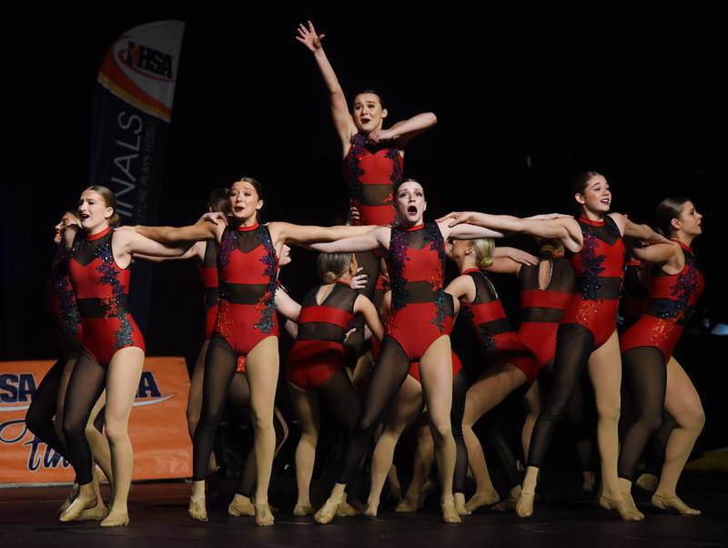 Joe Lewnard/jlewnard@dailyherald.com
St. Charles East performs during the Competitive Dance finals at Grossinger Motors Arena in Bloomington Saturday.